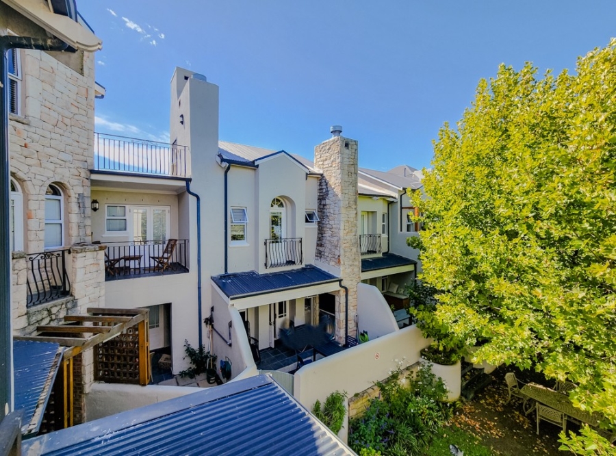 2 Bedroom Property for Sale in Nooitgedacht Village Western Cape